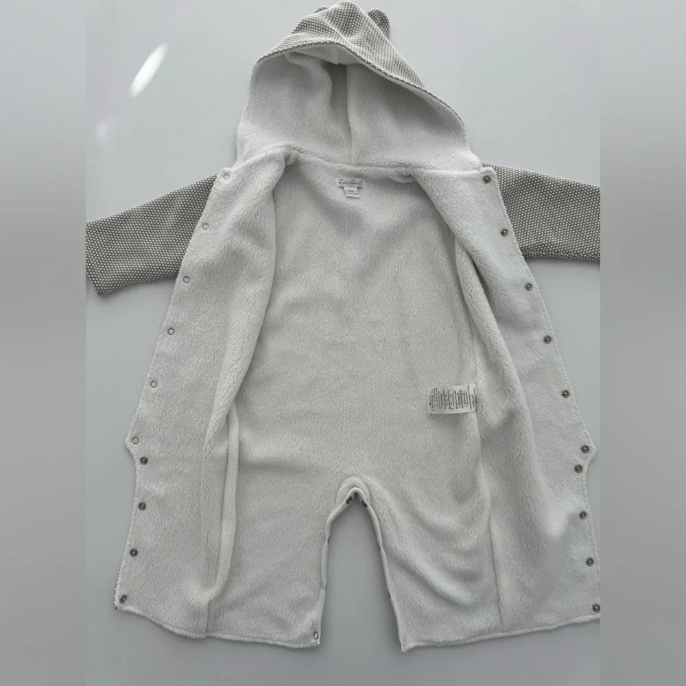Kissy Kissy Heavy Weight Gray/White Hooded Jumper Size 9M